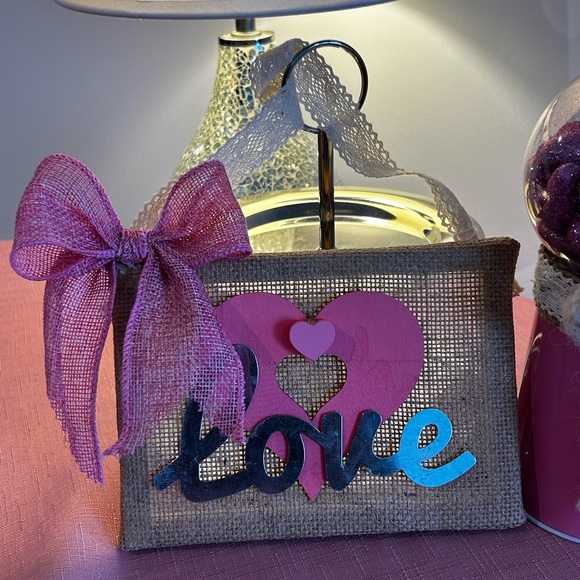 2/$25 Handmade Rustic Heart Home Decor Burlap Canvas Tier Tray Display Farmhouse - Picture 1 of 3